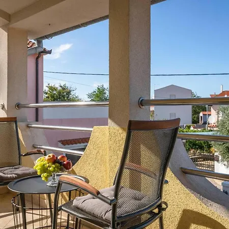 Holiday home Captain 2 Km To The